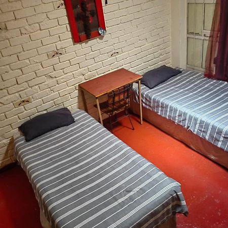 Paljas Backpackers Hotel พ็อตเชฟสตรูม ภายนอก รูปภาพ