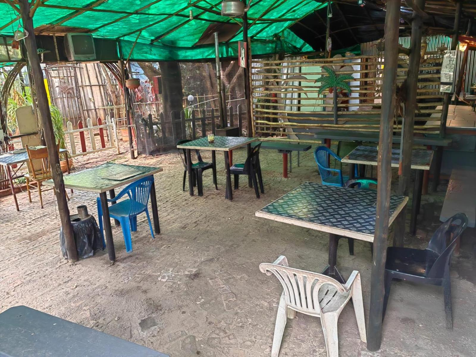 Paljas Backpackers Hotel พ็อตเชฟสตรูม ภายนอก รูปภาพ
