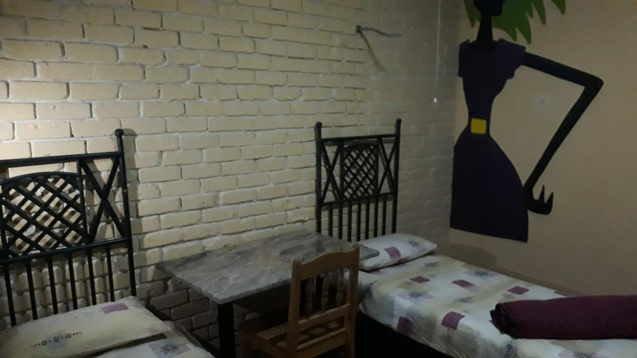 Paljas Backpackers Hotel พ็อตเชฟสตรูม ภายนอก รูปภาพ